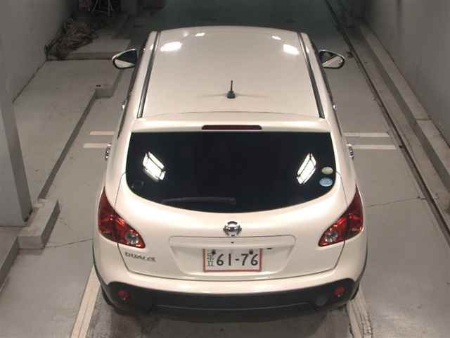 NISSAN DUALIS 2010