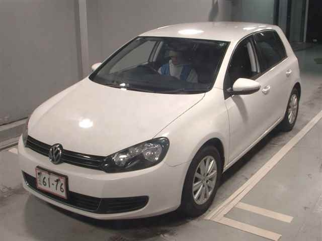 VOLKSWAGEN GOLF 2013