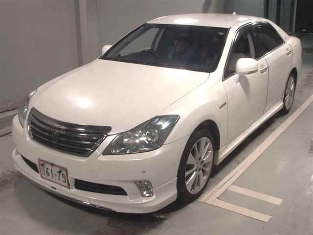 TOYOTA CROWN 2010
