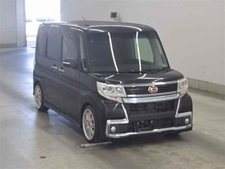 DAIHATSU TANTO 2013