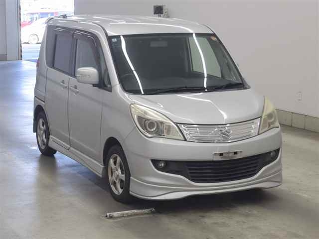 SUZUKI SOLIO 2012