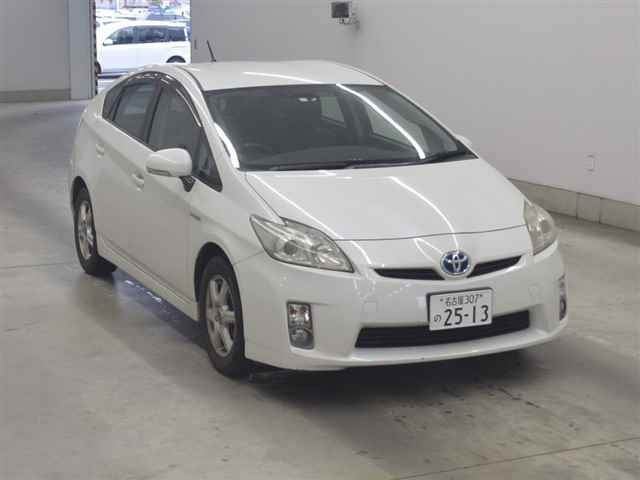 TOYOTA PRIUS 2010