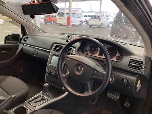 MERCEDES BENZ B CLASS 2011