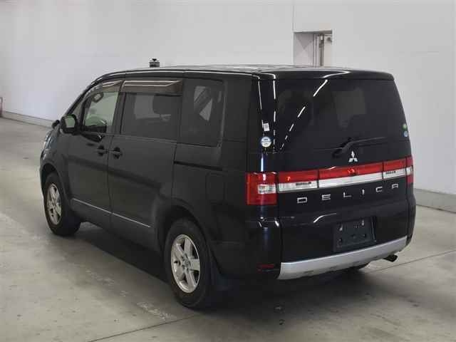 MITSUBISHI DELICA D5 2014