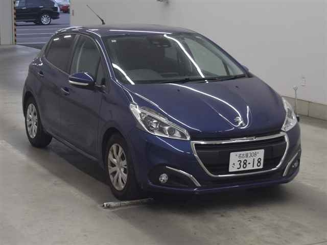 PEUGEOT 208 2016