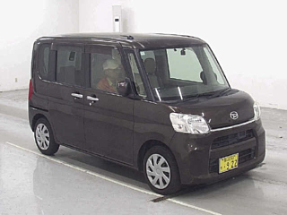 DAIHATSU TANTO 2015