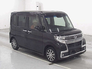 DAIHATSU TANTO 2018