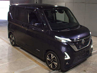 NISSAN ROOX 2021