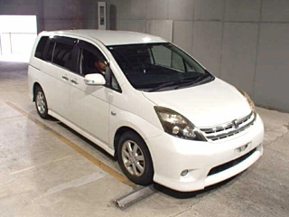 TOYOTA ISIS 2010