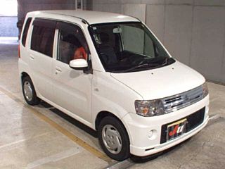 MITSUBISHI TOPPO 2010