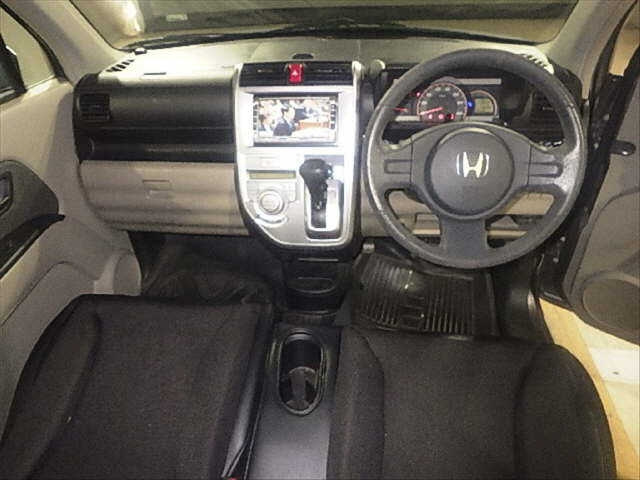 HONDA ZEST 2009