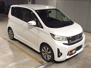 MITSUBISHI EK CUSTOM 2013