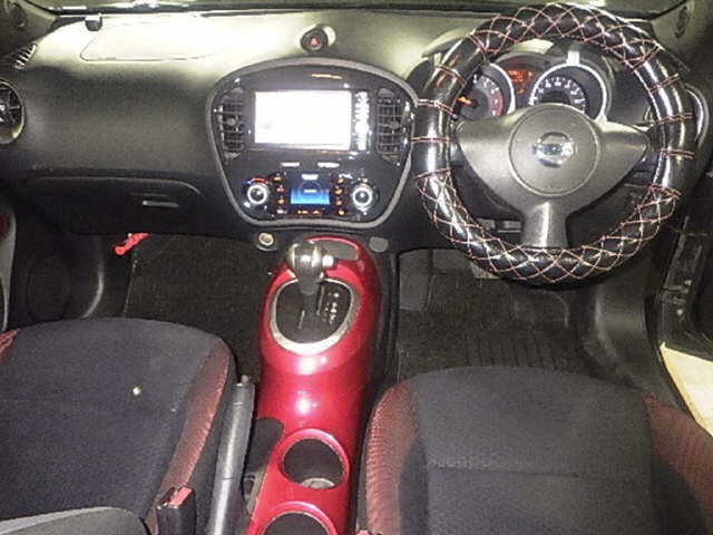 NISSAN JUKE 2013