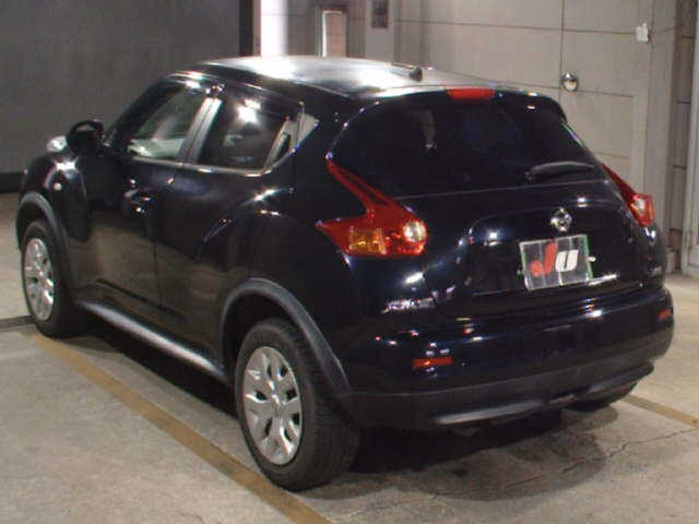 NISSAN JUKE 2013