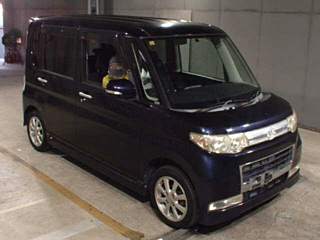 DAIHATSU TANTO 2008