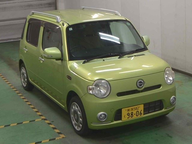 DAIHATSU MIRA 2010