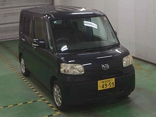 DAIHATSU TANTO 2010
