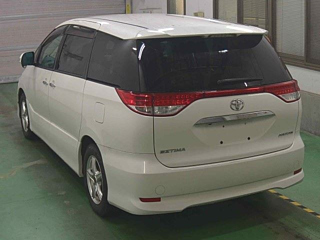 TOYOTA ESTIMA 2009