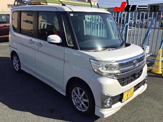 DAIHATSU TANTO 2014