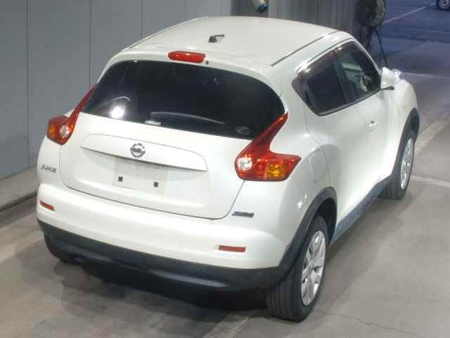 NISSAN JUKE 2012