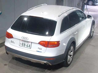 AUDI A4 2011