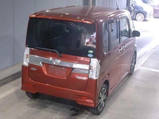 DAIHATSU TANTO 2014