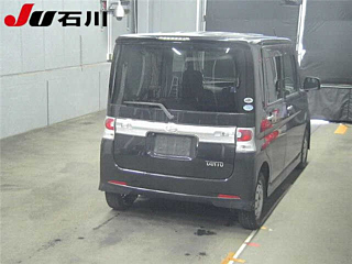 DAIHATSU TANTO 2010