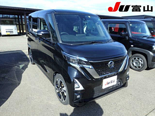 NISSAN ROOX 2020