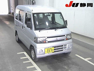 MITSUBISHI MINICAB VAN 2010