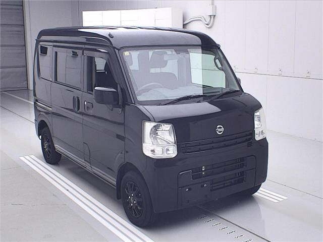 NISSAN CLIPPER VAN 2015