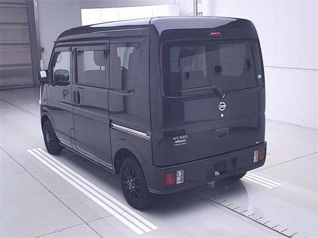 NISSAN CLIPPER VAN 2015