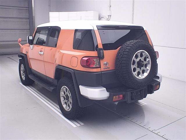 TOYOTA FJ CRUISER 2013