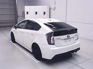 TOYOTA PRIUS 2013