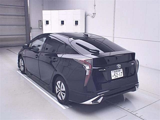 TOYOTA PRIUS 2016