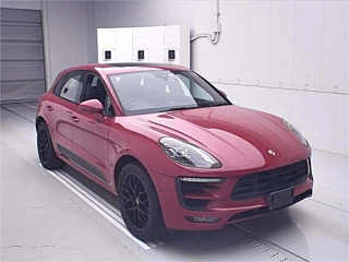 PORSCHE MACAN 2018