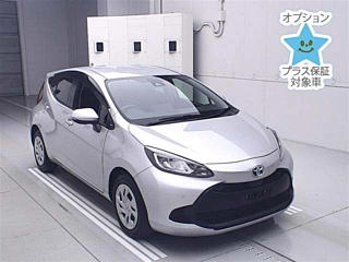 TOYOTA AQUA 2021