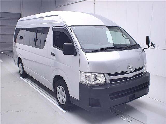 TOYOTA REGIUS ACE VAN 2011