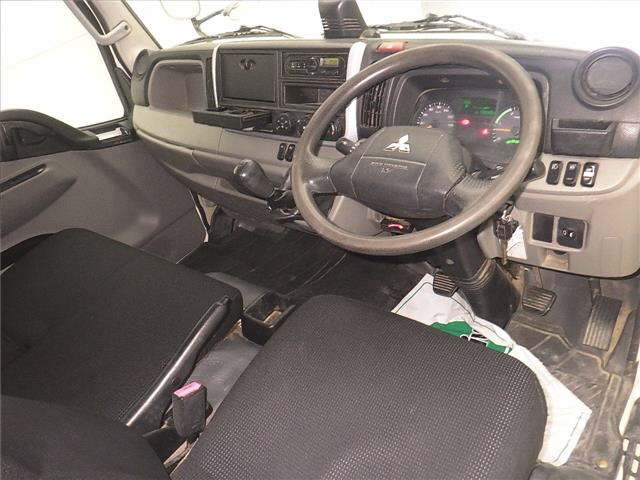 MITSUBISHI CANTER 2018