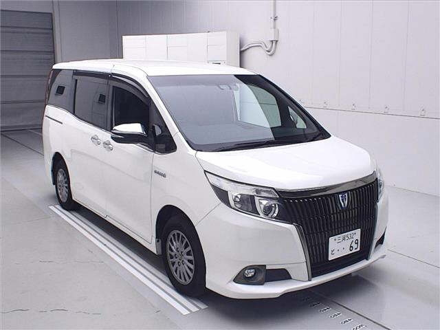 TOYOTA ESQUIRE 2016