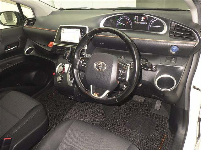 TOYOTA SIENTA 2020
