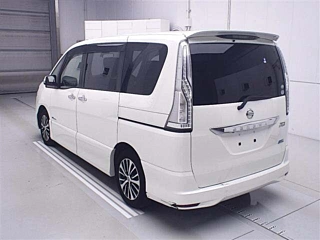 NISSAN SERENA 2015