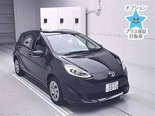 TOYOTA AQUA 2021
