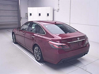 TOYOTA CROWN 2018