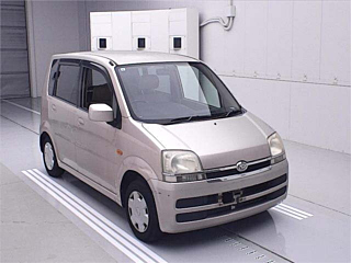 DAIHATSU MOVE 2005