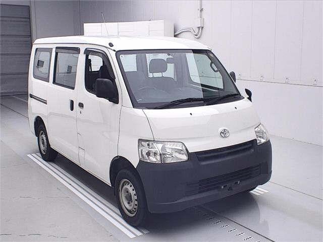 TOYOTA TOWN ACE VAN 2020