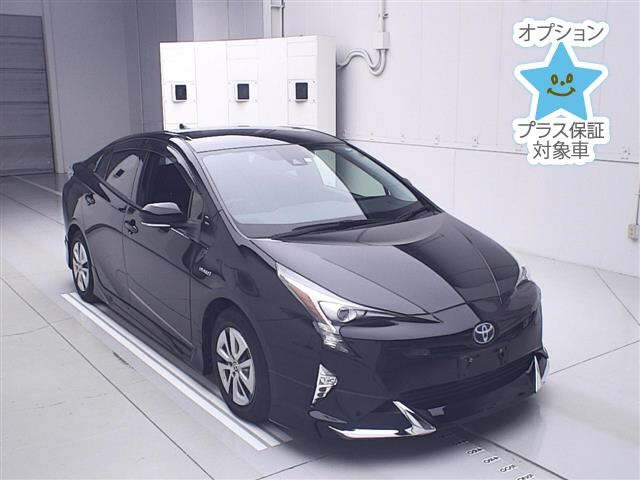 TOYOTA PRIUS 2018