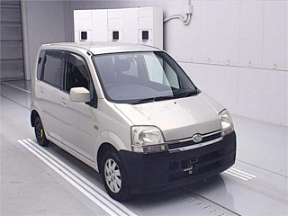 DAIHATSU MOVE 2005