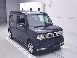 TOYOTA PIXIS SPACE 2012