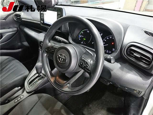 TOYOTA YARIS 2020