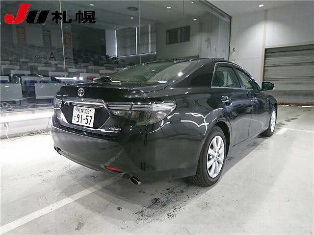 TOYOTA MARK X 2019